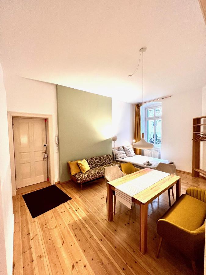 Gemuetliche 2-Zimmer-Wohnung Zentral Friedrichshain Βερολίνο Εξωτερικό φωτογραφία